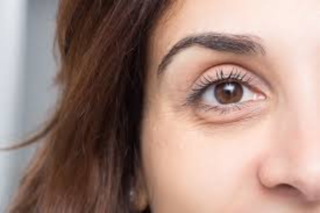 علل و درمان تیرگی دور چشم و پف چشم- خرید محصولات مراقبت پوستی از گناوه